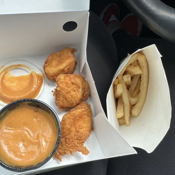 Pollo Campero - Nuggets and fries - Fast Food Near Me - Boynton Beach, Florida Pollo Campero - Nuggets and fries - Fast Food Near Me - Boynton Beach, Florida