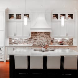 Olympic Kitchens - A traditional Kitchen example. We can create any style you like.
