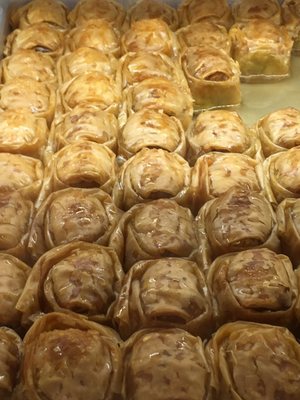 Titan Bakery by null