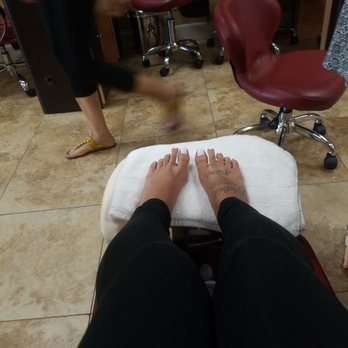 Han Nails - All white! They kill everytime! - Nail Salons Near Me - Carmichael, California