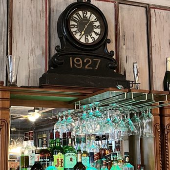 1927 Steakhouse - A clock LOL - Steakhouses Near Me - Cross City, Florida 1927 Steakhouse - A clock LOL - Steakhouses Near Me - Cross City, Florida