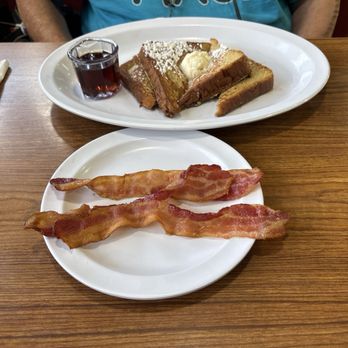 Johnny D's Waffles & Benedicts, Surfside - Breakfast & Brunch Near Me - Surfside Beach, South Carolina Johnny D's Waffles & Benedicts, Surfside - Breakfast & Brunch Near Me - Surfside Beach, South Carolina