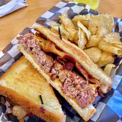 Goody's Corner Cafe - Excellent customer service, atmosphere and hospitality; their lunch special was out of this world!!