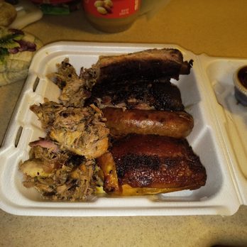 Porter's Smokehouse - 4 Meat Combo #2 - Smokehouse Near Me - Dorr , Michigan
