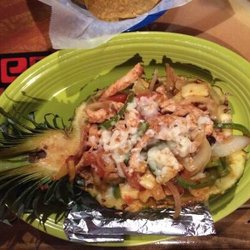 La Esperanza - Pineapple fajitas with chicken & shrimp.