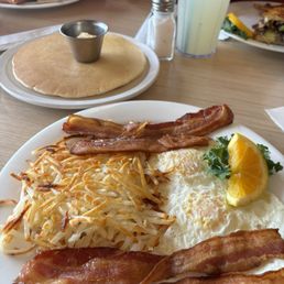 Sedona sunrisers with bacon & a pancake