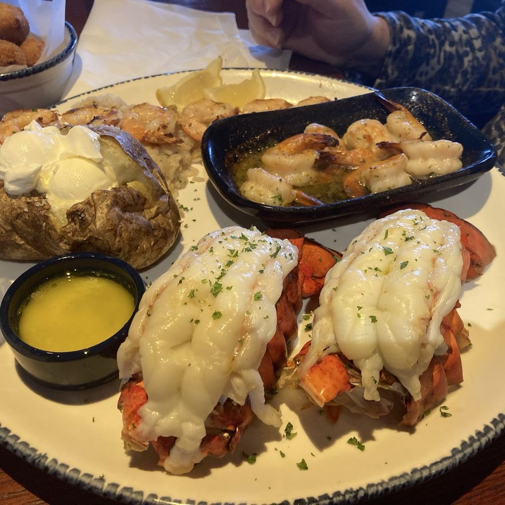 Red Lobster - Garlic Shrimp Scampi; Maine Lobster Tail; Baked Potato; Grilled Shrimpshrimp - Seafood Near Me - Tucson, Arizona Red Lobster - Garlic Shrimp Scampi; Maine Lobster Tail; Baked Potato; Grilled Shrimpshrimp - Seafood Near Me - Tucson, Arizona