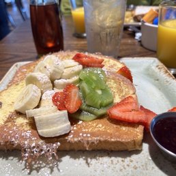 Floridian French Toast topped with fresh fruit Floridian French Toast topped with fresh fruit