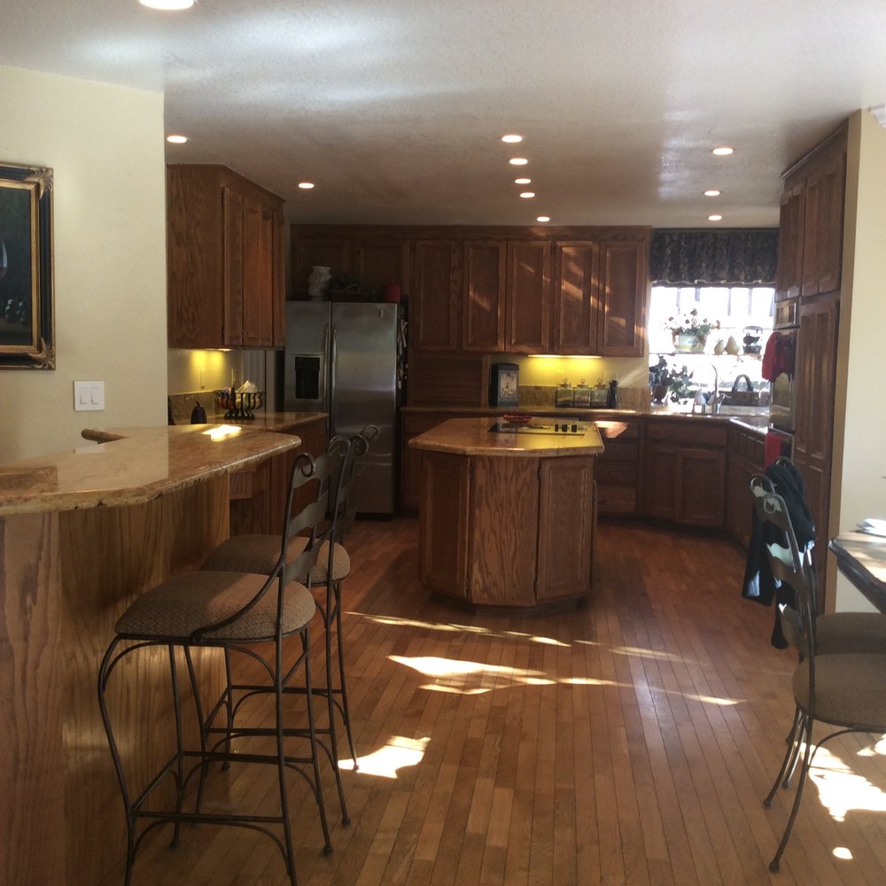 Pleasanton Kitchen - before Pleasanton Kitchen - before