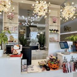 Be Unique Nails & Spa