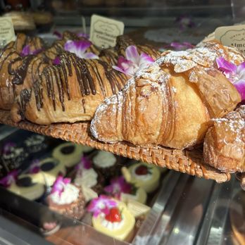 Urth Caffé - Beverly Hills - Coffee & Tea Near Me - Beverly Hills, California Urth Caffé - Beverly Hills - Coffee & Tea Near Me - Beverly Hills, California