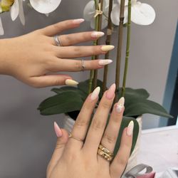 Nail Bar Studio
