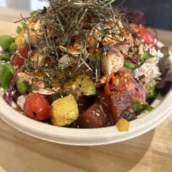 Poké House - Daly City - Large Build Your Own Bowl - Poke Near Me - Daly City, California