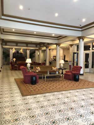 Capital Hotel by null