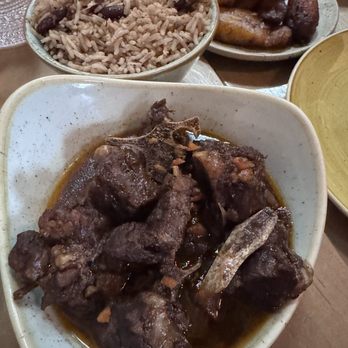 Chubby's Jamaican Kitchen - oxtail stew - Caribbean Near Me - Toronto, Ontario Chubby's Jamaican Kitchen - oxtail stew - Caribbean Near Me - Toronto, Ontario