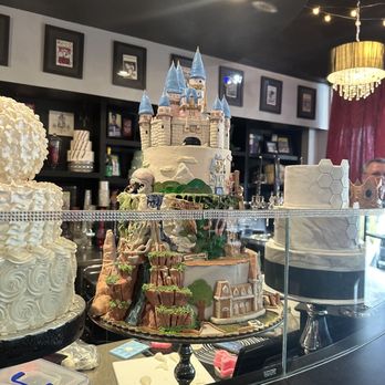 Showboy BakeShop - Bakeries Near Me - Henderson, Nevada