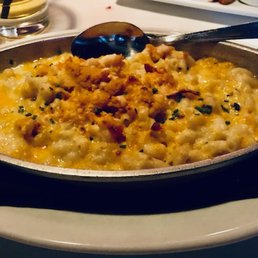 Lobster Mac & Cheese - thin layer, very small portion.  $42