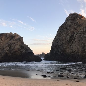 Pfeiffer Beach - Rick formations - Beaches Near Me - Big Sur, California Pfeiffer Beach - Rick formations - Beaches Near Me - Big Sur, California