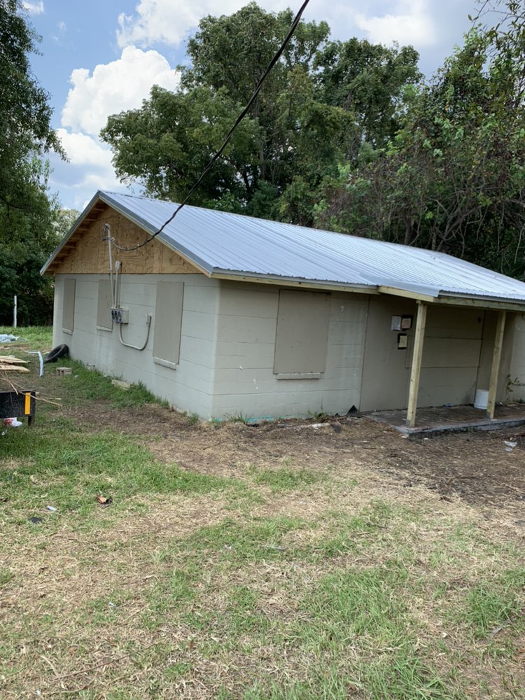 Slide of Quality Roofing