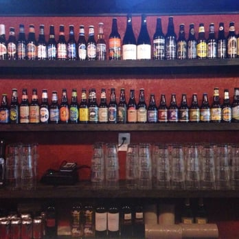 Engine No 9 - Nice selection of craft beers - Burgers Near Me - Saint Petersburg, Florida