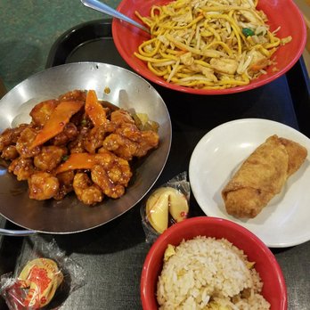 Royal Chopstix - Royal Chicken, Chicken Lo-mein and that beef egg roll. - Chinese Near Me - Irving, Texas
