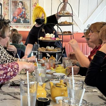 Robinsons Tea Room - Yummmmmm - Desserts Near Me - Stony Brook, New York