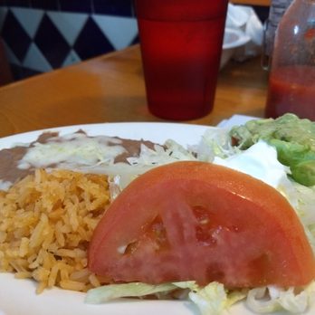El Dorado - Hubby's salad/side plate to accompany his fajitas, included beans and rice. - Mexican Near Me - Duluth, Georgia El Dorado - Hubby's salad/side plate to accompany his fajitas, included beans and rice. - Mexican Near Me - Duluth, Georgia