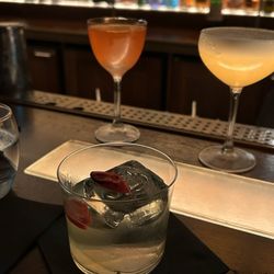 9 Below Bar - Clarified cocktail
