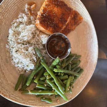 eMbers Station - Fire Roast Salmon Honey glazed, Rice, Green Beans . - Cocktail Bars Near Me - Rensselaer, Indiana eMbers Station - Fire Roast Salmon Honey glazed, Rice, Green Beans . - Cocktail Bars Near Me - Rensselaer, Indiana