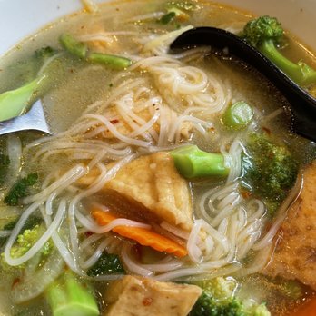 Pho Viet Anh - Vegetable and tofu pho with chicken broth - Vietnamese Near Me - Seattle, Washington Pho Viet Anh - Vegetable and tofu pho with chicken broth - Vietnamese Near Me - Seattle, Washington