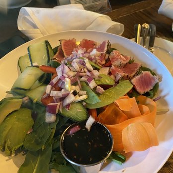 Old Man Rafferty's - Ahi tuna salad - Bars Near Me - New Brunswick, New Jersey