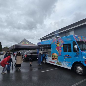 Hope Christian Church - They had TK Burger come out for FREE lunch! - Churches Near Me - Tustin, California Hope Christian Church - They had TK Burger come out for FREE lunch! - Churches Near Me - Tustin, California