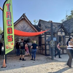 1572 Roadhouse Bar-B-Q