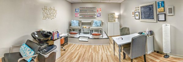 Water's Edge Day Spa