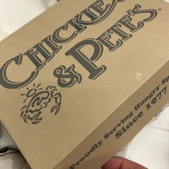Chickie's & Pete's - New American Near Me - Philadelphia, Pennsylvania