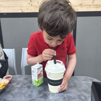 BurgerFi - Burgers Near Me - Falls Church, Virginia