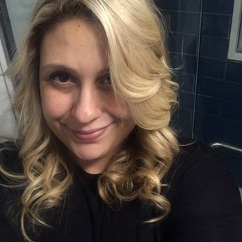 The Blowout Bar - My beautiful curls by Janice - Blow Dry/Out Services Near Me - Flushing, New York