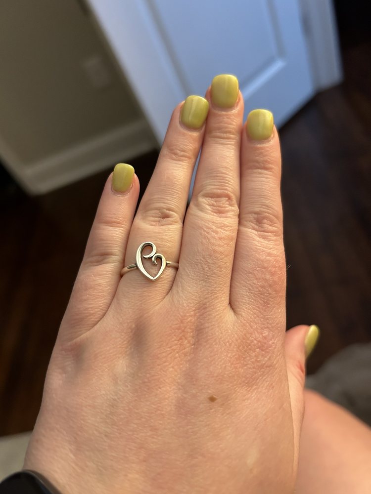 TIPS’N TOES Updated October 2024 41 Photos & 16 Reviews 10960