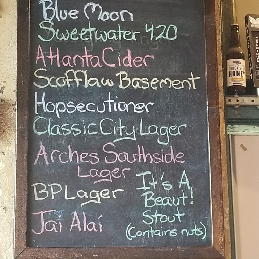 Brake Pad - Decent selection of Craft Beers (Observation) - American Near Me - College Park, Georgia