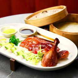Palette Dim Sum & Seafood - Roasted Peking Duck