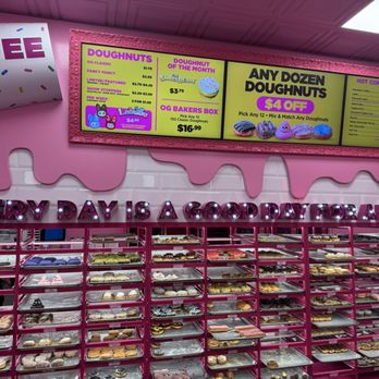 Pinkbox Doughnuts - So many donuts - Donuts Near Me - Las Vegas, Nevada Pinkbox Doughnuts - So many donuts - Donuts Near Me - Las Vegas, Nevada