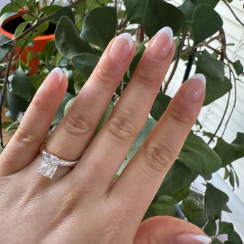 Nails 2000 - Beautiful French tip by Vi! - Nail Salons Near Me - Cupertino, California Nails 2000 - Beautiful French tip by Vi! - Nail Salons Near Me - Cupertino, California