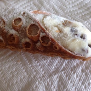 Gran Milan - Close up on the cannoli. Legit - Pizza Near Me - Richmond, California