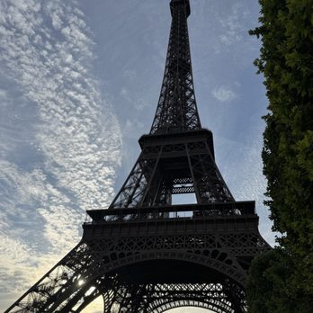 La Tour Eiffel - Landmarks & Historical Buildings Near Me - Paris, 75