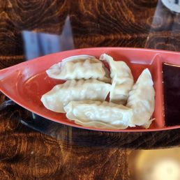 Steamed Pork dumplings (GyoZa)