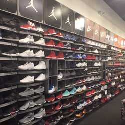 Champs Sports