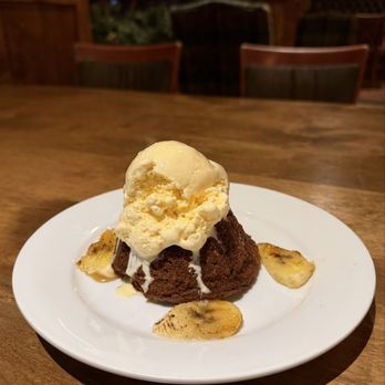 The Lodge at Whitefish Lake - Dessert special - Hotels Near Me - Whitefish, Montana The Lodge at Whitefish Lake - Dessert special - Hotels Near Me - Whitefish, Montana