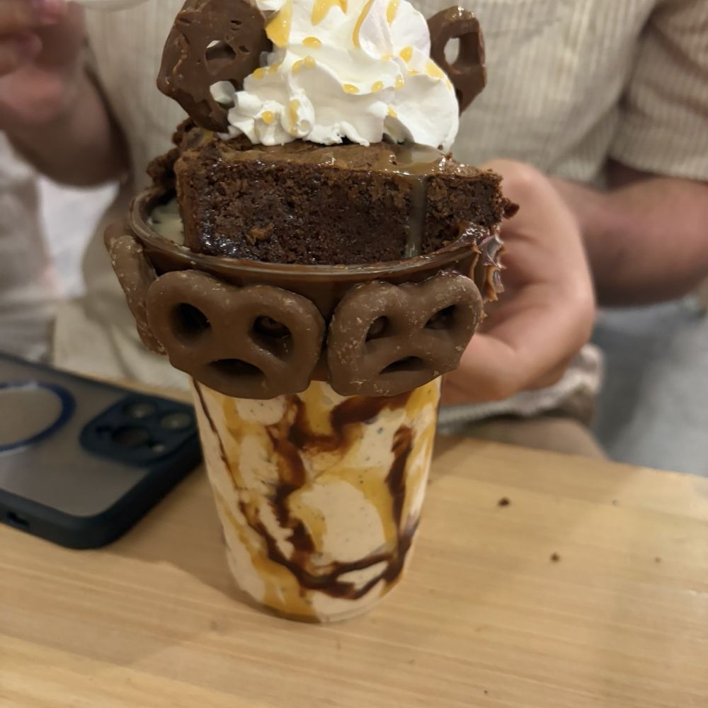 The Crazy Mason - Regular Sweet & Salty contains Caramel ice cream with swirls of caramel & chocolate with chocolate covered pretzels. - Desserts Near Me - Myrtle Beach, South Carolina The Crazy Mason - Regular Sweet & Salty contains Caramel ice cream with swirls of caramel & chocolate with chocolate covered pretzels. - Desserts Near Me - Myrtle Beach, South Carolina