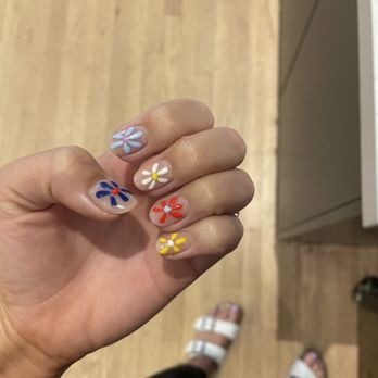Happy Nails - Nail Salons Near Me - Redwood City, California