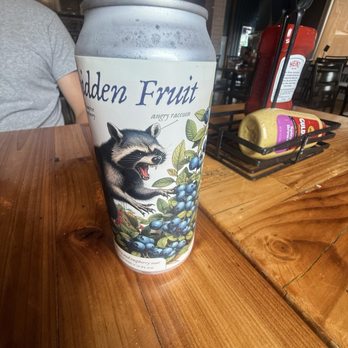 Lola's Cafe - Local brew - Sandwiches Near Me - New Paltz, New York